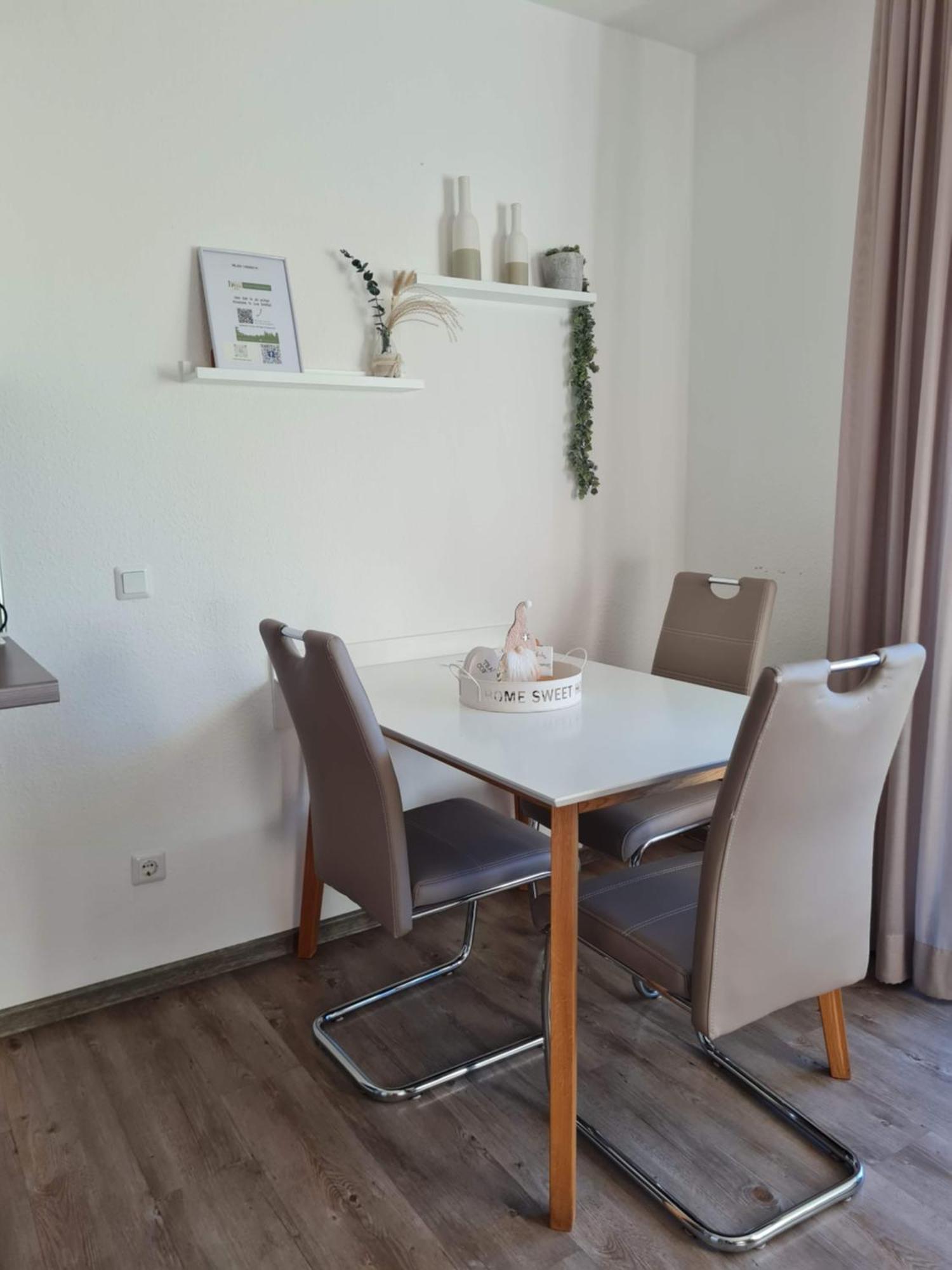 Ferienwohnungen Landhaus Meran Inkl Meinecardplus วิลลิงเงิน ภายนอก รูปภาพ