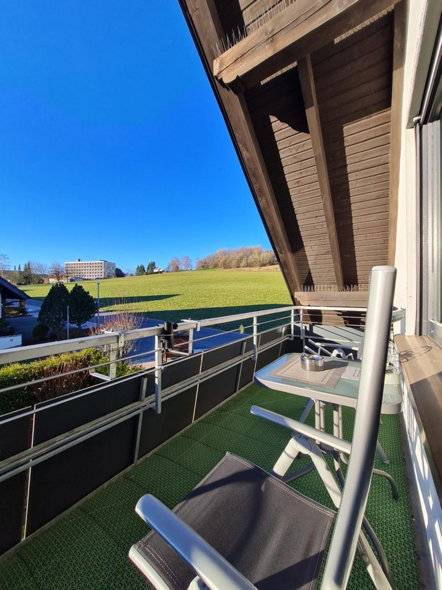 Ferienwohnungen Landhaus Meran Inkl Meinecardplus วิลลิงเงิน ภายนอก รูปภาพ