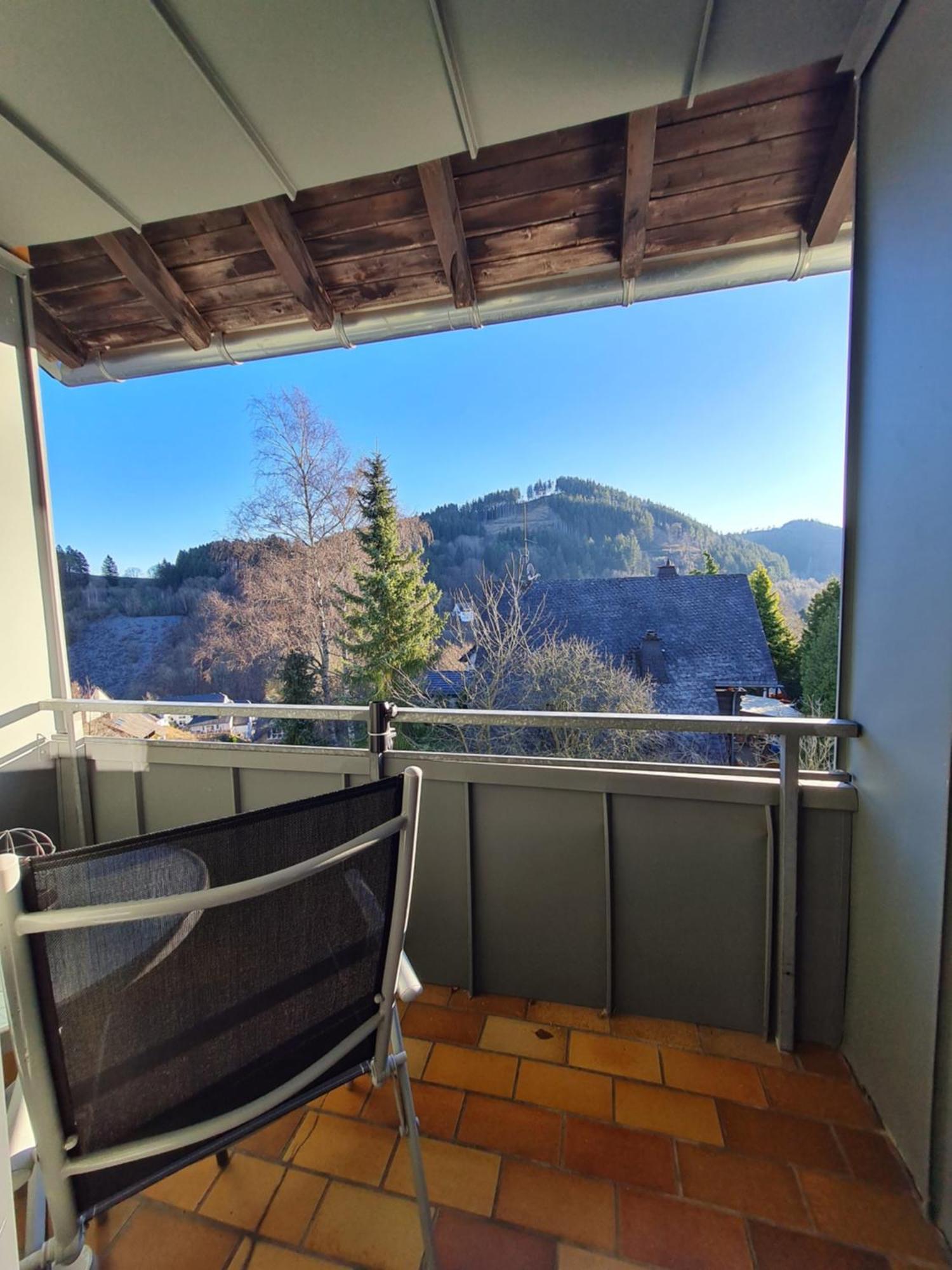 Ferienwohnungen Landhaus Meran Inkl Meinecardplus วิลลิงเงิน ภายนอก รูปภาพ